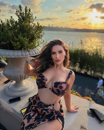 suna Foto Nude Leaked OnlyFans 50