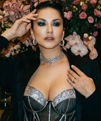 Sunnyleone Foto Nude Leaked OnlyFans 17