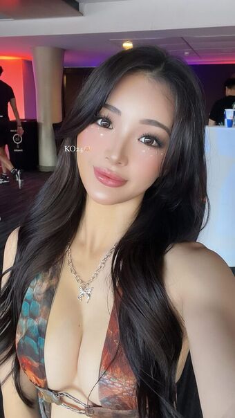 Suzu Foto Nude Leaked OnlyFans 4