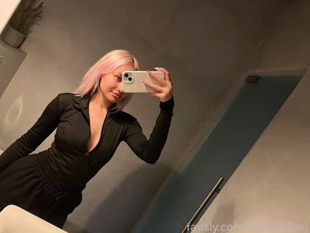 Sweet_Foxi