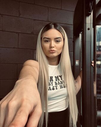 Tay Conti