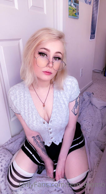 tem_momo Foto Nude Leaked OnlyFans 7