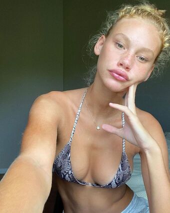 Tess Carter