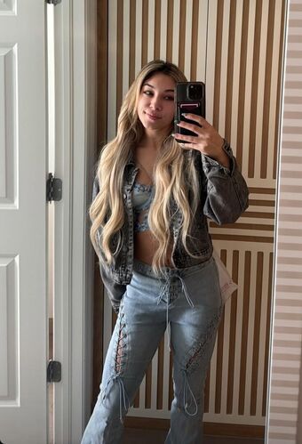 Thea Hail Foto Nude Leaked OnlyFans 170