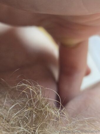 theellehell Foto Nude Leaked OnlyFans 23