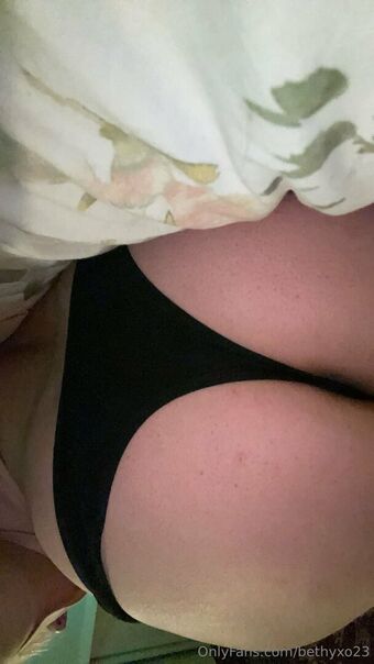 Thic Girllll