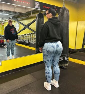 Thickfrenchie Foto Nude Leaked OnlyFans 25
