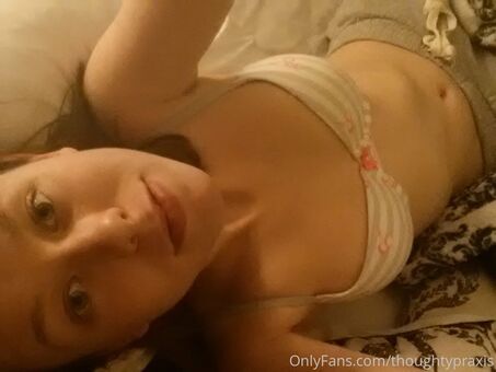 thoughtypraxis Foto Nude Leaked OnlyFans 18