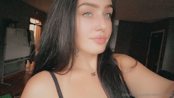 ticklemekylee Foto Nude Leaked OnlyFans 4