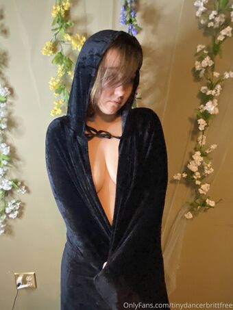 tinydancerbrittfree Foto Nude Leaked OnlyFans 34