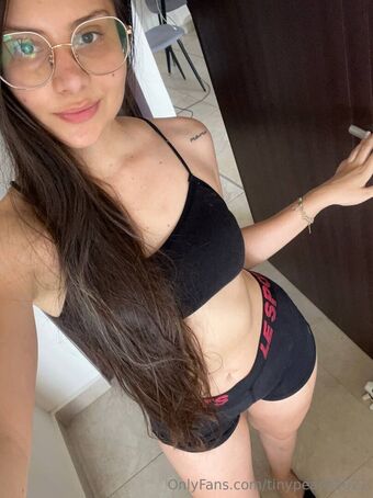 tinypeach2021 Foto Nude Leaked OnlyFans 13