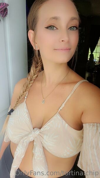 titsmetina