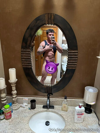 tomtheb0mb Foto Nude Leaked OnlyFans 33
