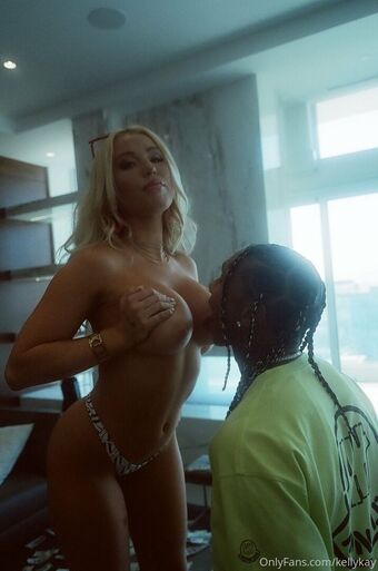 Tyga Foto Nude Leaked OnlyFans 24