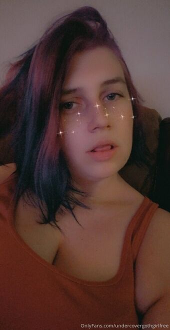 undercovergothgirlfree