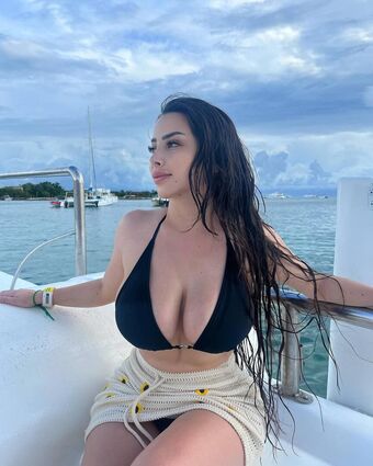 Vai Monroe