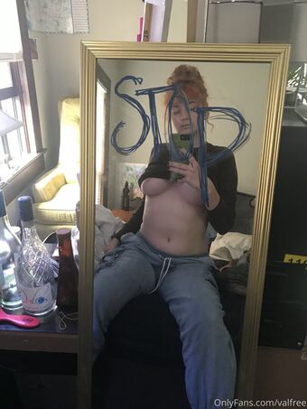valfree Foto Nude Leaked OnlyFans 12