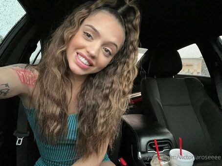 victoriaroseeee