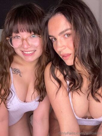 Willow Lin Foto Nude Leaked OnlyFans 4