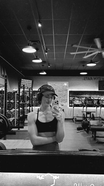 Willow Shields Foto Nude Leaked OnlyFans 226