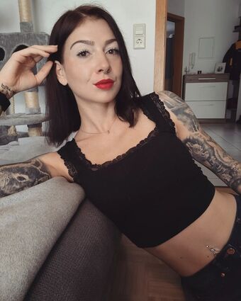xtheresa_