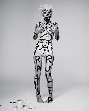 Yolandi