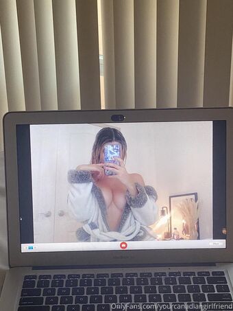 yourcanadiangirlfriend