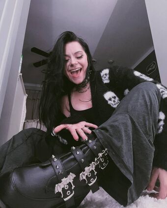 yourfavlittledemon