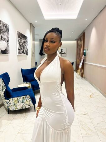 Yulaszn Foto Nude Leaked OnlyFans 4