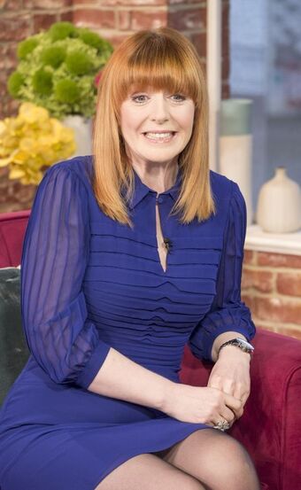 Yvette Fielding Foto Nude Leaked OnlyFans 14