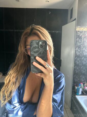 yvslla Foto Nude Leaked OnlyFans 9