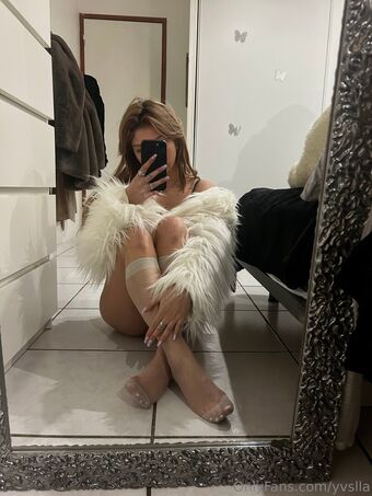 yvslla Foto Nude Leaked OnlyFans 13