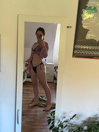 Zarahchan Foto Nude Leaked OnlyFans 30