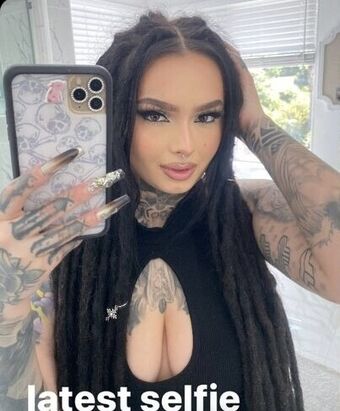 Zhavia
