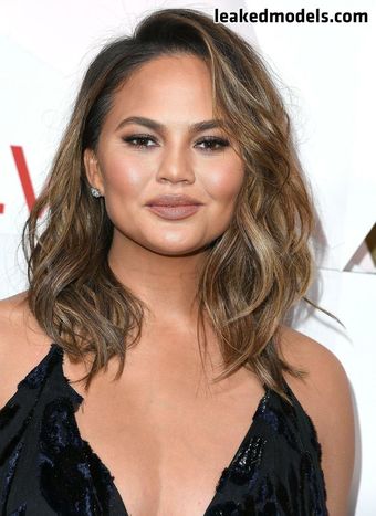 Chrissy-teigen