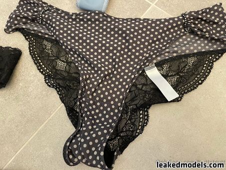 Buttstrutt Foto Nude Leaked OnlyFans 2